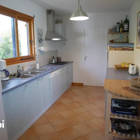Ref 021 Maison 2 Proche Commerces A Louer Pour Les * Arzon