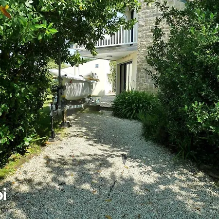 Ref 021 Maison 2 Proche Commerces A Louer Pour Les *